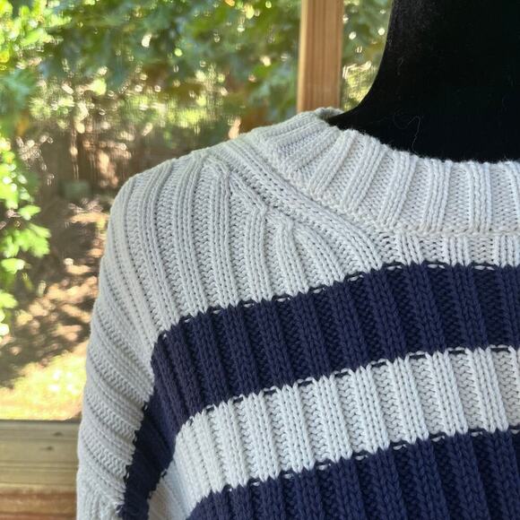 Zara Women's Navy And White Striped Cropped Distressed Sweater Size S - Picture 5 of 9